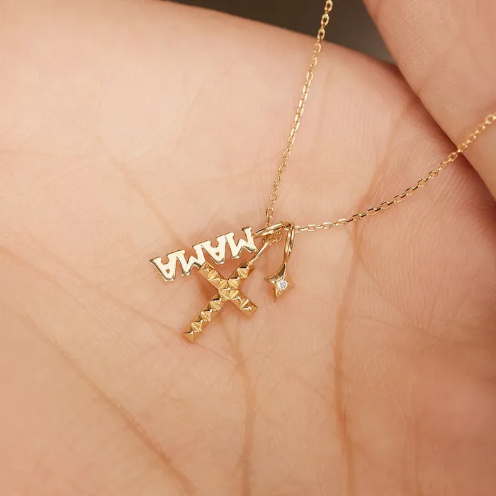 AURELIE GI Necklaces MAMA Tiny Script Mama Pendant
