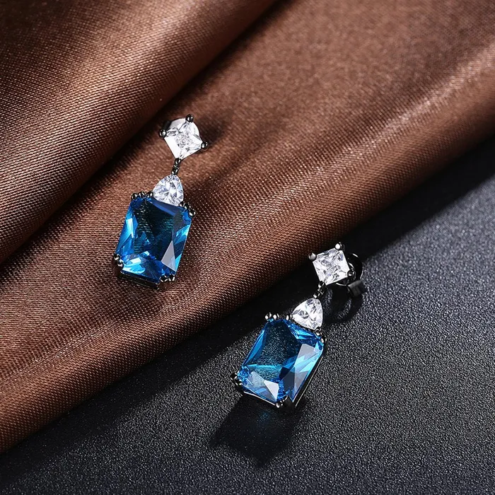 Bracelets Yellow Chimes Yellow Chimes A5 Grade Blue Crystal Black Gun Plated Drop Earrings for Women Girls
