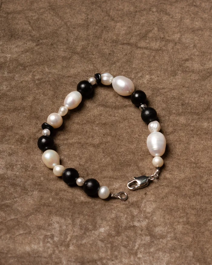 CUN Bracelets Nera Grand Ebony Pearl Beaded Bracelet