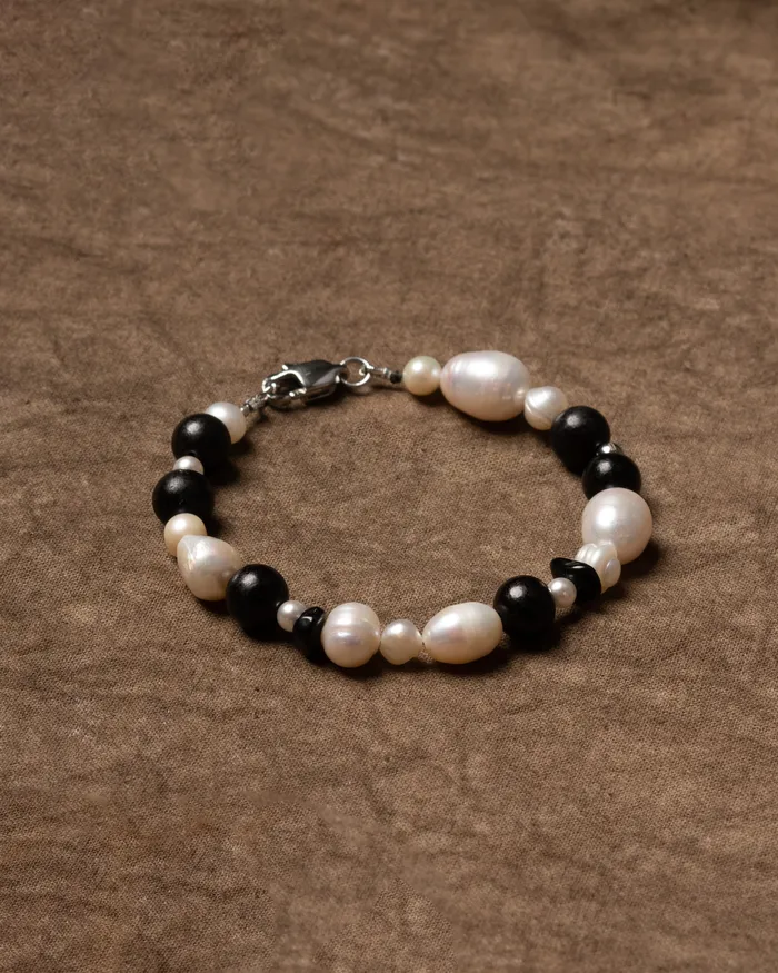 CUN Bracelets Nera Grand Ebony Pearl Beaded Bracelet