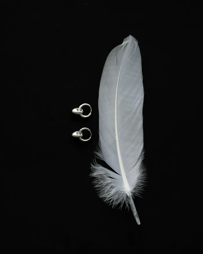 Earrings MYJN Maui Brushed Dangle Drop Hoop Earrings