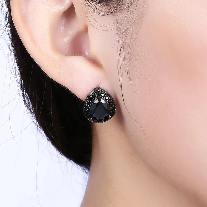 Earrings Yellow Chimes Yellow Chimes A5 Grade Black Crystal Black Gun Plated Studs Earrings for Women Girls