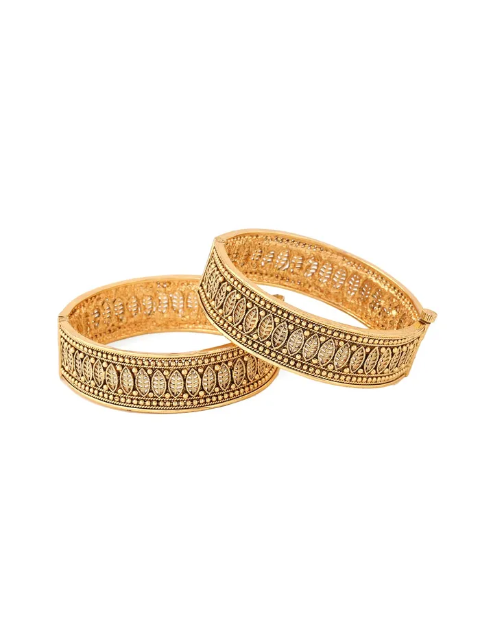 Earrings Yellow Chimes Yellow Chimes Bangles for Women Gold Toned Red Stone Studded Set of 2 Pcs Meenakari Touch Bangles for Women and Girls Earrings Yellow Chimes Yellow Chimes Bangles for Women Gold Toned Red Stone Studded Set of 2 Pcs Meenakari Touch Bangles for Women and Girls