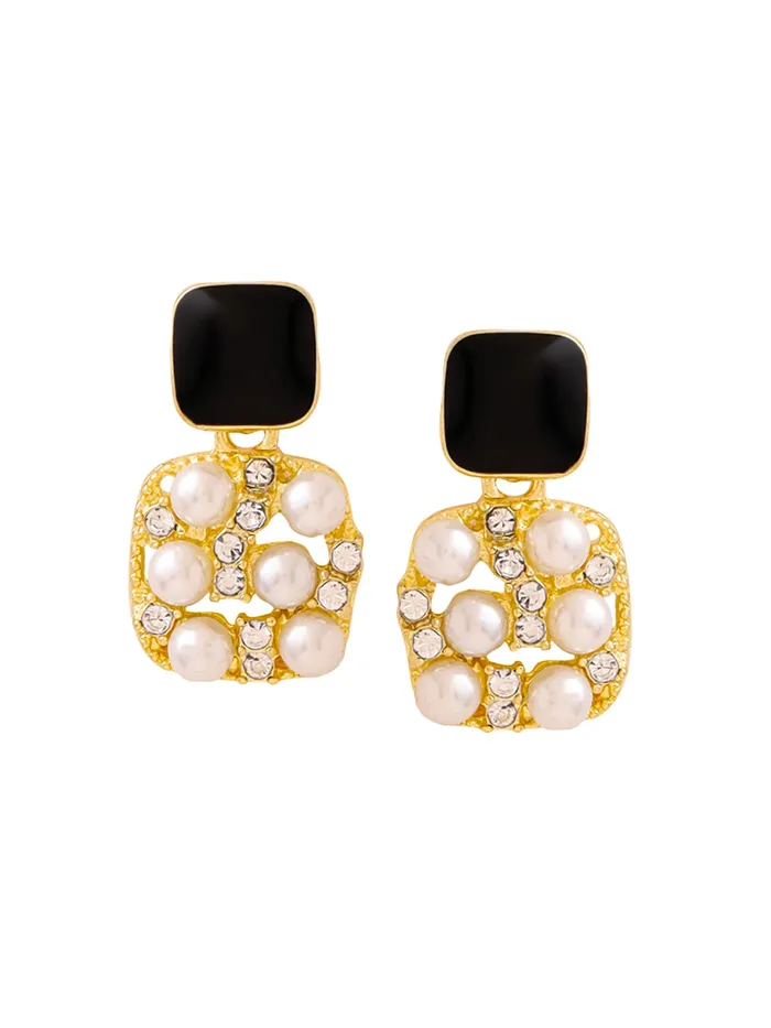 Earrings Yellow Chimes Yellow Chimes Pearl Drop Earrings For Women Fashion Black Women Earrings Gold Plated White Pearls Earrings For Girls Chic Reverie Birthday Gift for Girls Anniversary Gift for Women Earrings Yellow Chimes Yellow Chimes Pearl Drop Earrings For Women Fashion Black Women Earrings Gold Plated White Pearls Earrings For Girls Chic Reverie Birthday Gift for Girls Anniversary Gift for Women