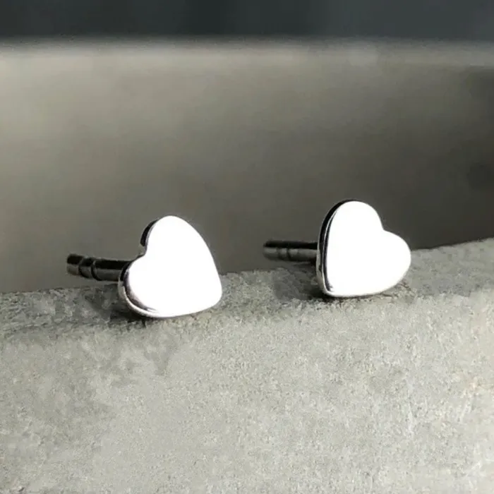 MadameLili Earrings Mini Herz Ohrstecker Silber MadameLili