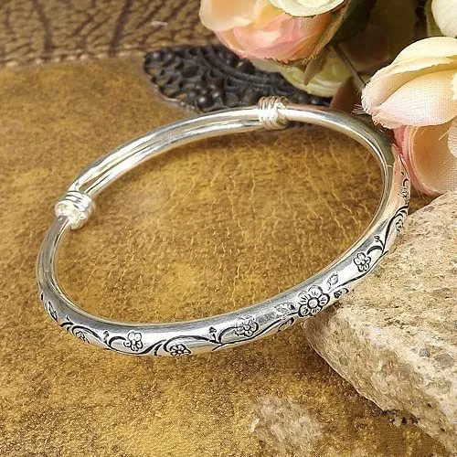 Necklaces Kairangi Kairangi Bracelet for Women and Girls Round Shape Silver Tone Hand Cuff Kadaa Bracelet Birthday Gift for Girls and Women Anniversary Gift for Wife Necklaces Kairangi Kairangi Bracelet for Women and Girls Round Shape Silver Tone Hand Cuff Kadaa Bracelet Birthday Gift for Girls and Women Anniversary Gift for Wife