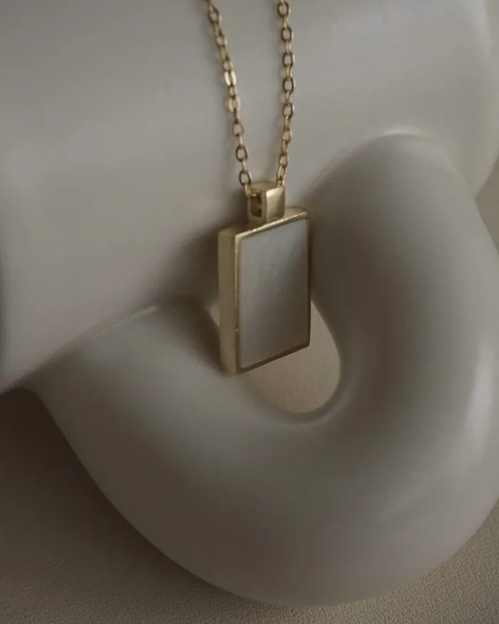 Pelagia Mother of Pearl Necklace MYJN Necklaces