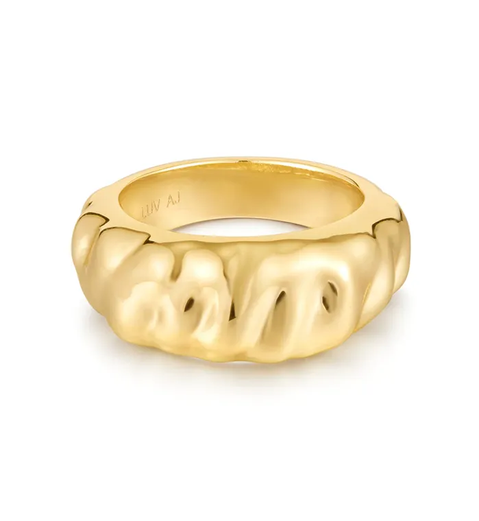 Rings LUV AJ THE HAMMERED RIDGED BAND