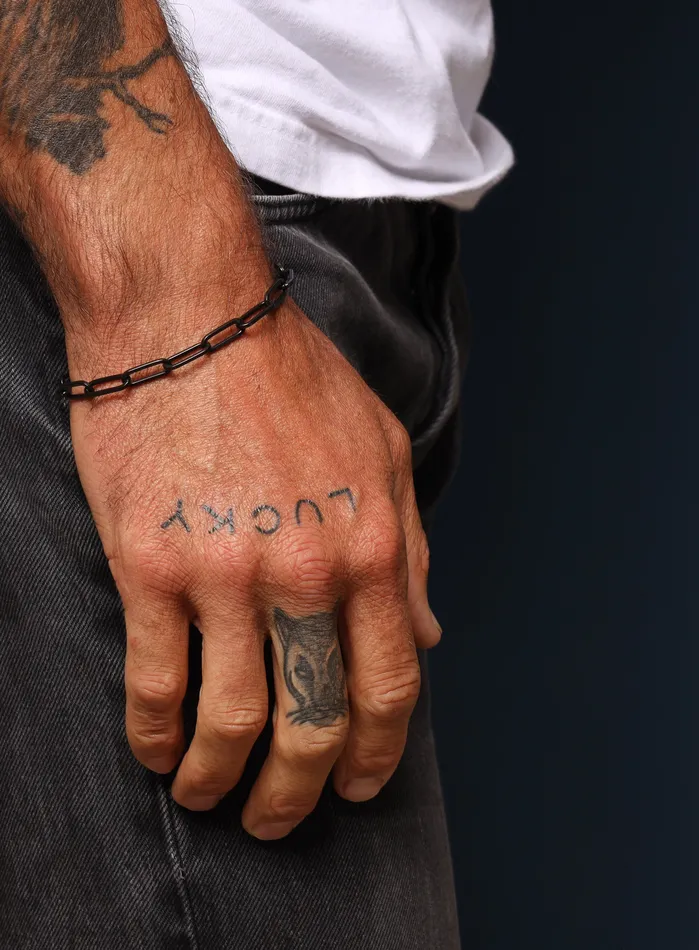 WE ARE ALL SMITH Mens Jewelry Clothing 925 Titanium Coated Sterling Silver Clip Chain Bracelet Bracelets WE ARE ALL SMITH Mens Jewelry Clothing 925 Titanium Coated Sterling Silver Clip Chain Bracelet Bracelets