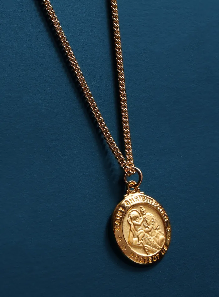 WE ARE ALL SMITH Mens Jewelry Clothing PreStyled Sets St Christopher Vermeil Gold Medal