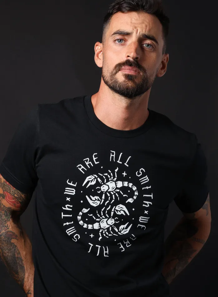 WE ARE ALL SMITH Mens Jewelry Clothing Rings Scorpions Short Sleeve Black Unisex tshirt