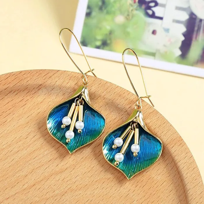 Yellow Chimes Earrings For Women Gold Toned Green Leaflet Designed Drop Earrings For Women and Girls Yellow Chimes Necklaces