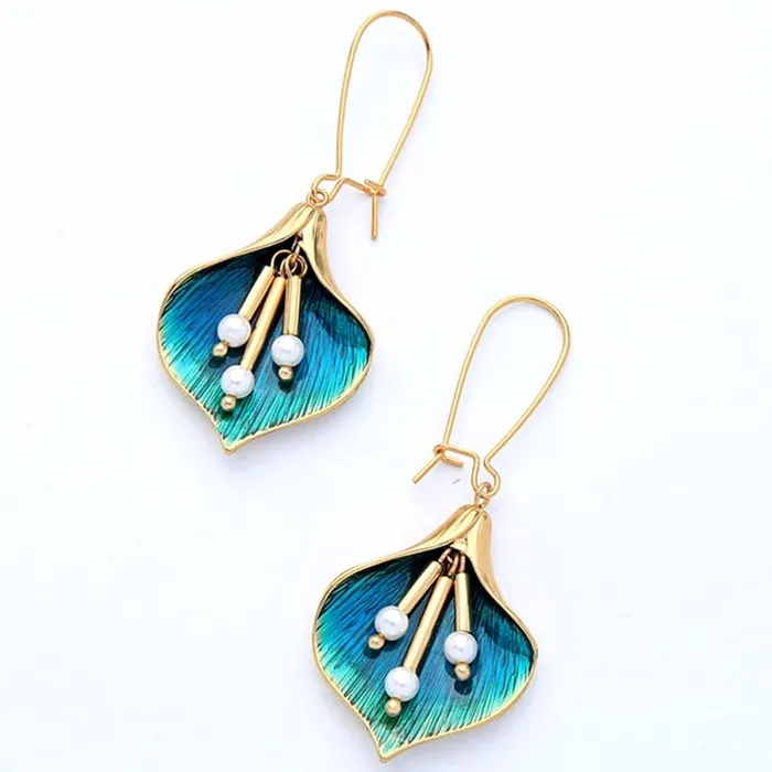 Yellow Chimes Earrings For Women Gold Toned Green Leaflet Designed Drop Earrings For Women and Girls Yellow Chimes Necklaces