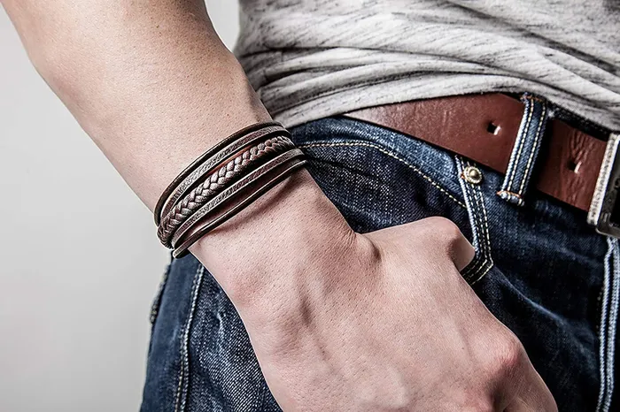 Yellow Chimes Earrings Yellow Chimes Stainless Steel Genuin Leather Brown Analogue Watch with Brown Leather Bracelet for Men Boys in a Gift Box Medium YCMG01WTCHBRTBR
