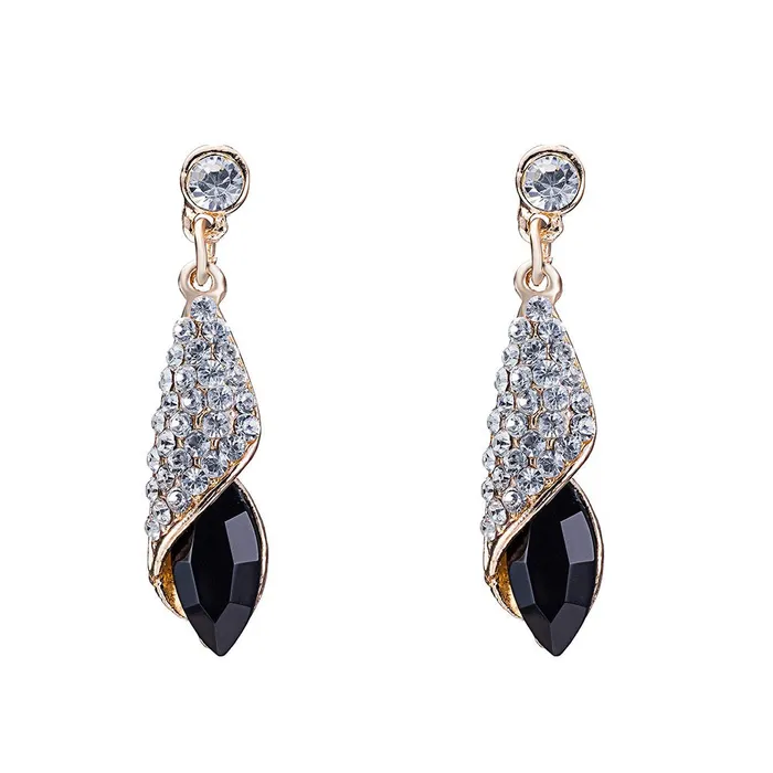 Yellow Chimes Rings Yellow Chimes Gold Plated Black Crystal Earrings for Women and Girls Yellow Chimes Rings Yellow Chimes Gold Plated Black Crystal Earrings for Women and Girls
