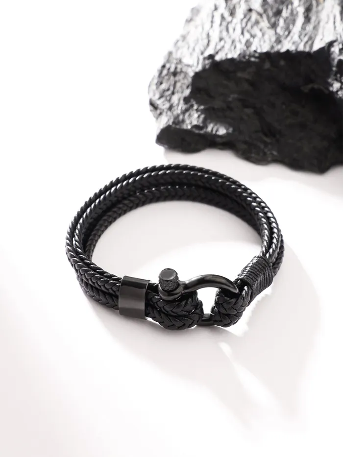 Yellow Chimes Yellow Chimes Bracelets for Men and Boys Black Leather Bracelet for Men Stainless Steel Genuine Leather Wrap Bracelets for Men Birthday Gift for Men and Boys Anniversary Gift for Husband Rings