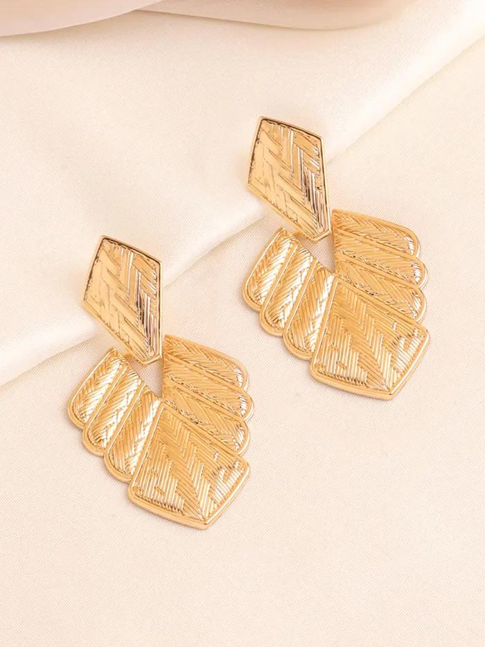 Yellow Chimes Yellow Chimes Drop Earrings for Women Fashion Earrings for Girls Gold Plated Leafy Shaped Drop Earrings Western Style Women Earrings Birthday Gift For Girls Anniversary Gift for Wife Earrings